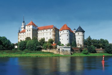 Burg Torgau und Elbe